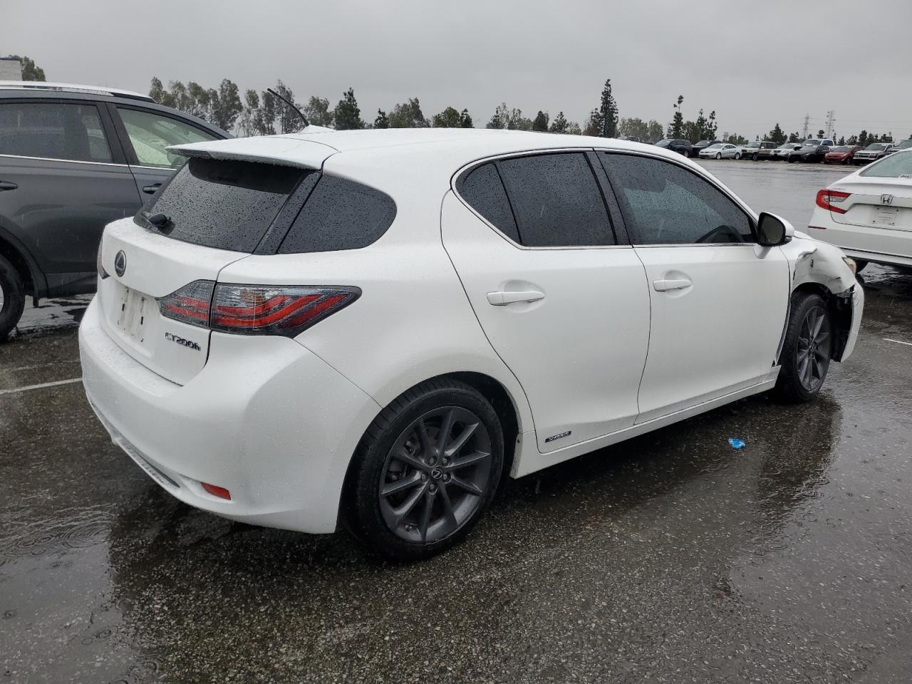 2012 Lexus CT - Image 3