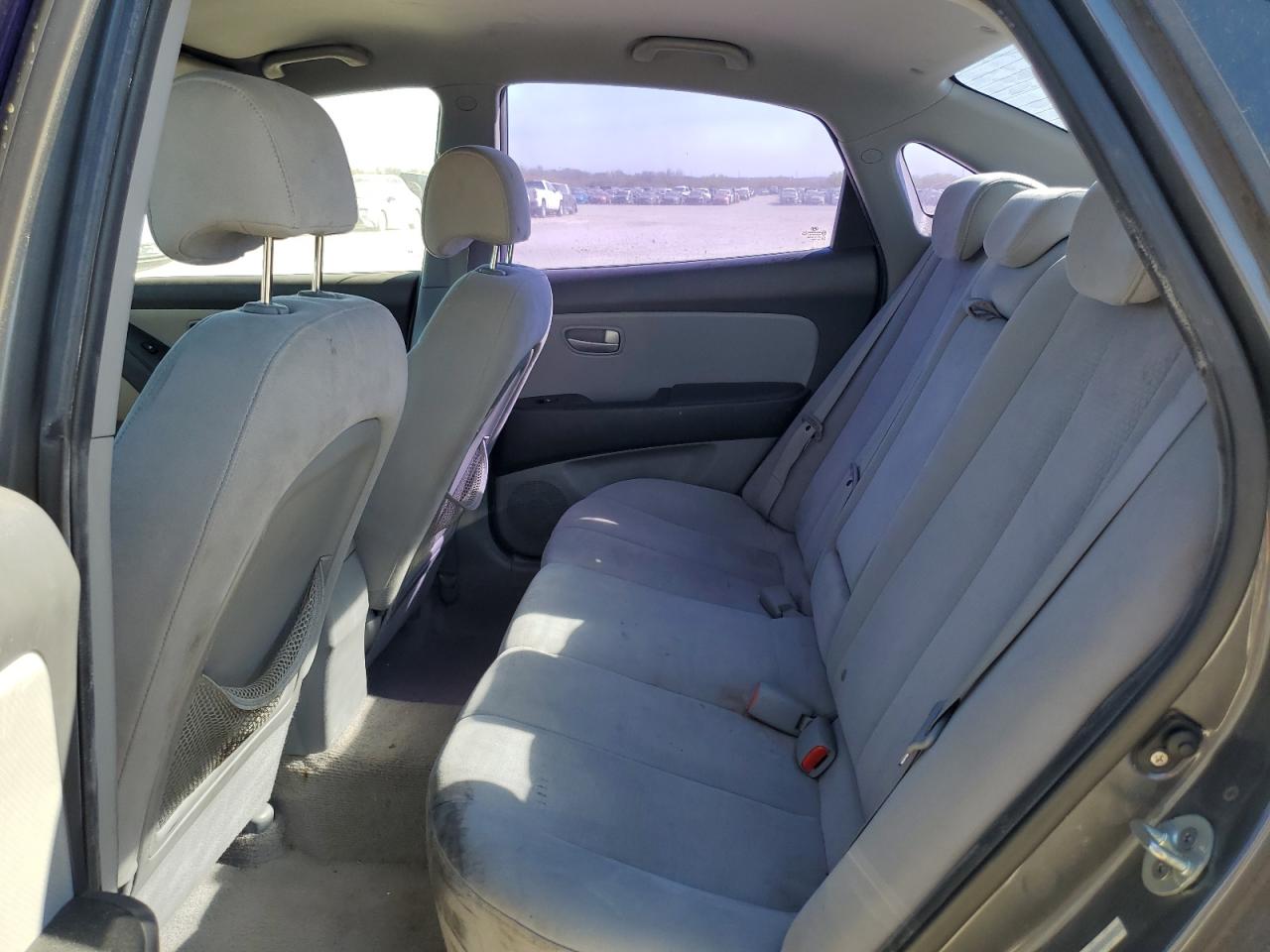 2008 Hyundai Elantra - Image 10