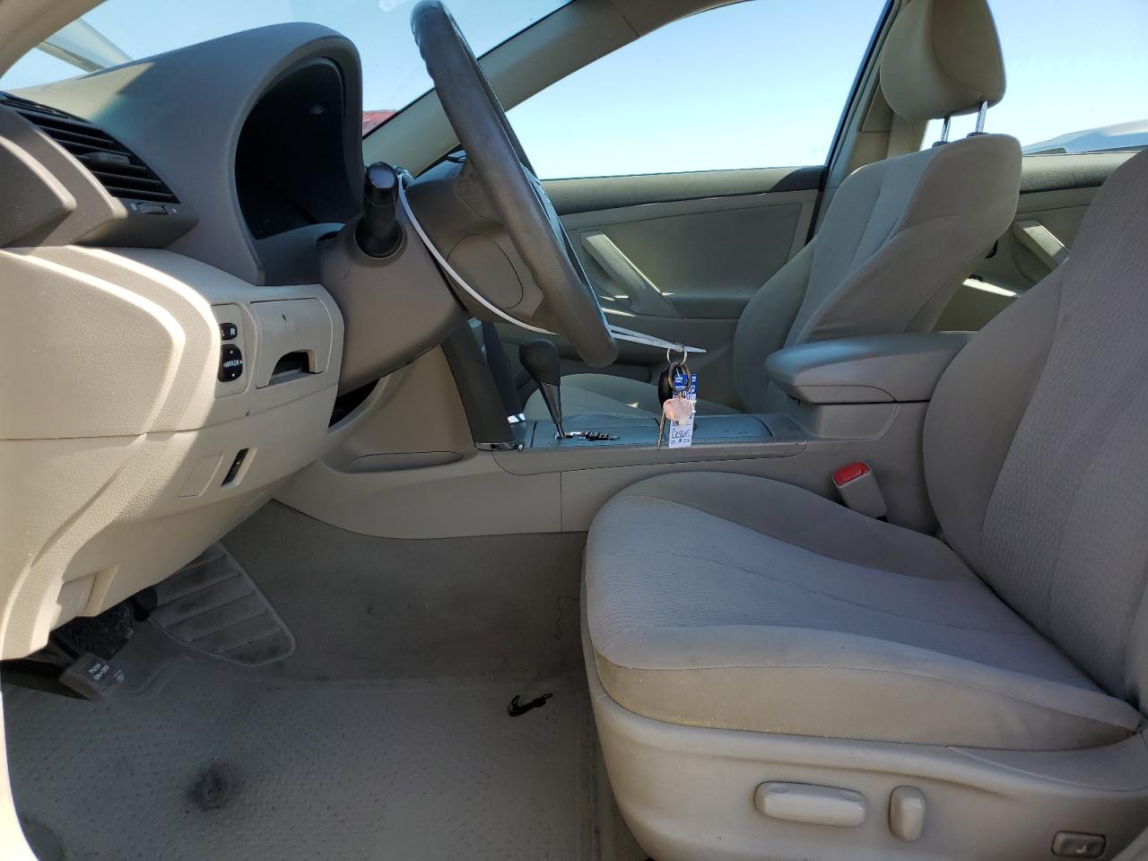 2011 Toyota Camry - Image 7