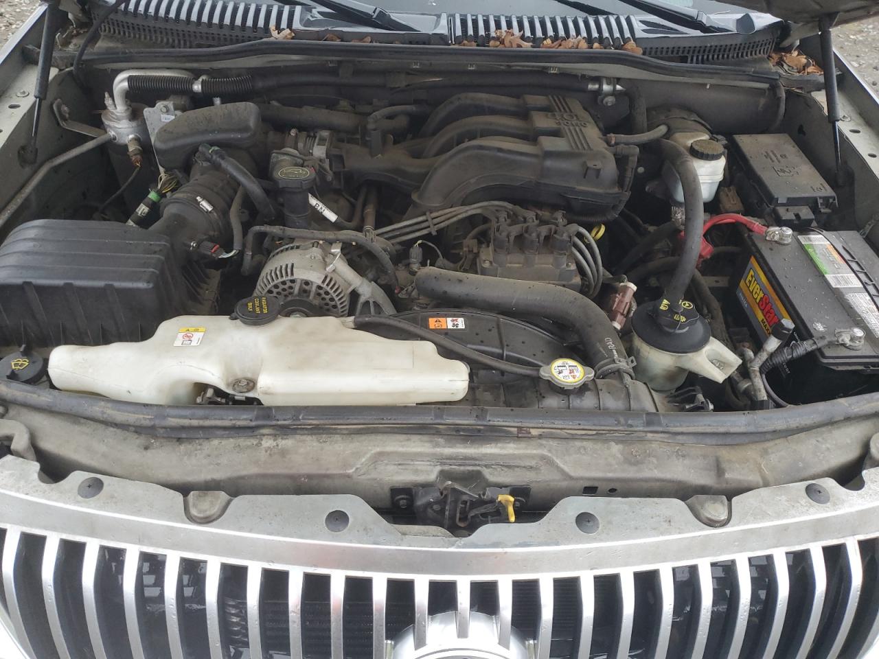 2006 Mercury Mountaineer - Image 12