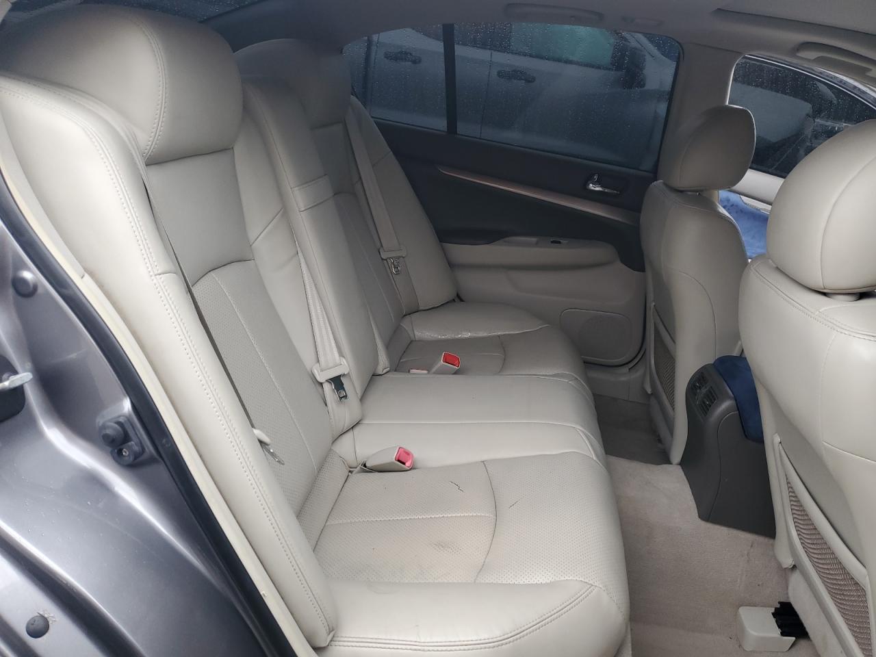 2012 Infiniti G - Image 10