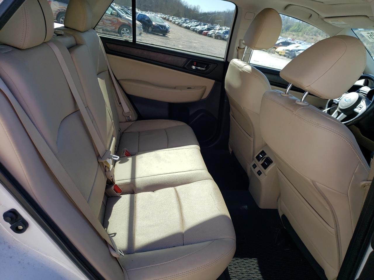 2016 Subaru Outback - Image 11