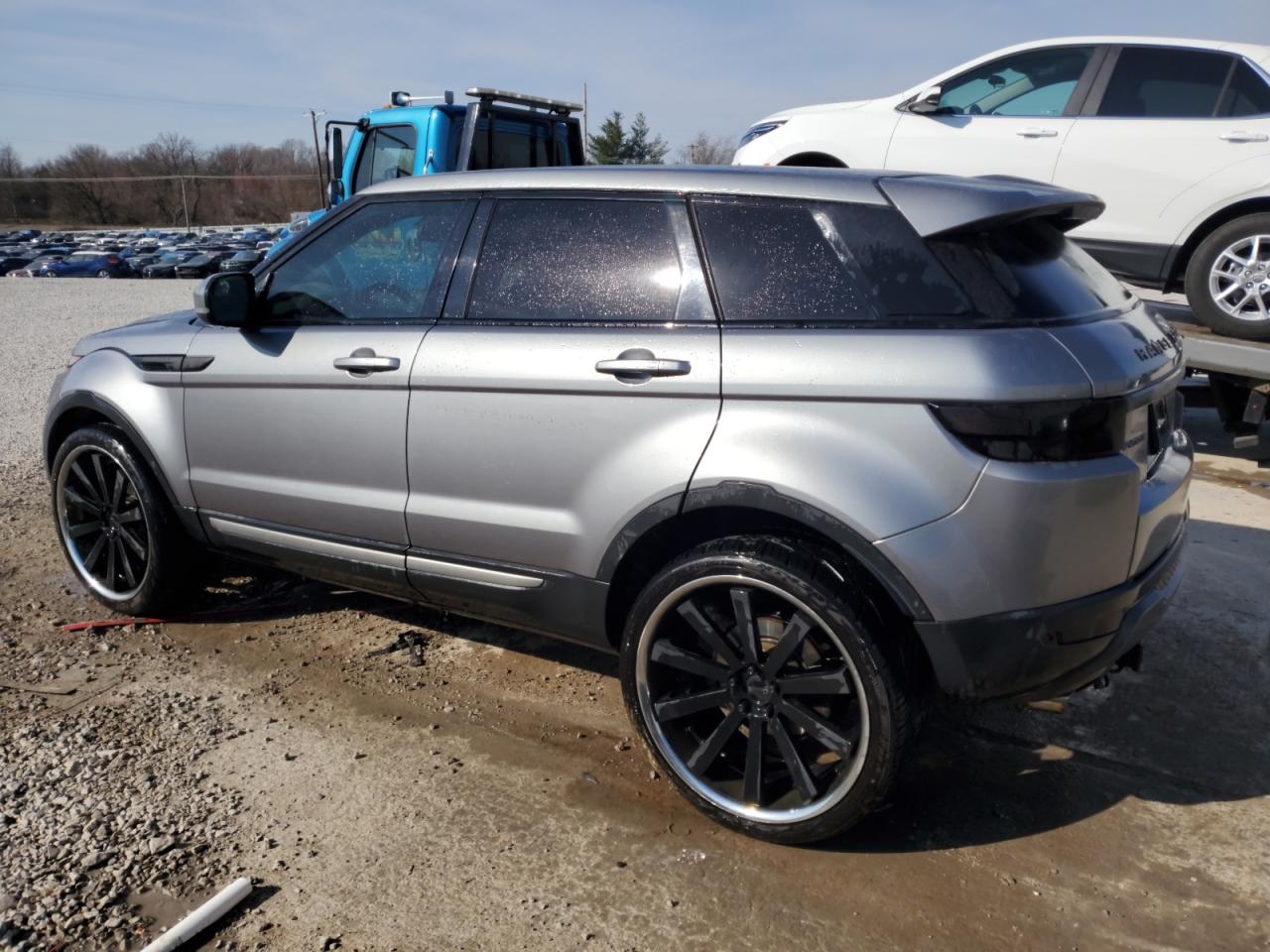 2013 Land Rover Range Rover - Image 2