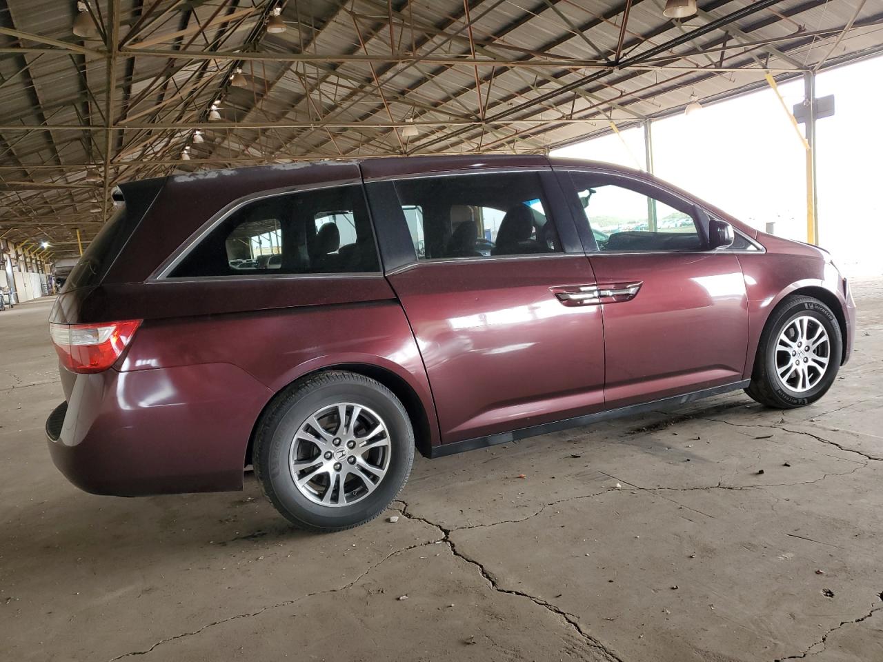 2013 Honda Odyssey - Image 3