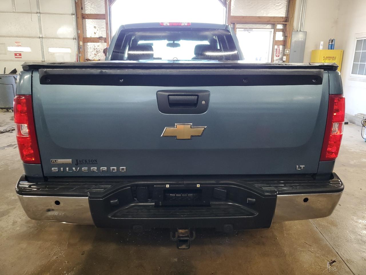 2011 Chevrolet Silverado - Image 6