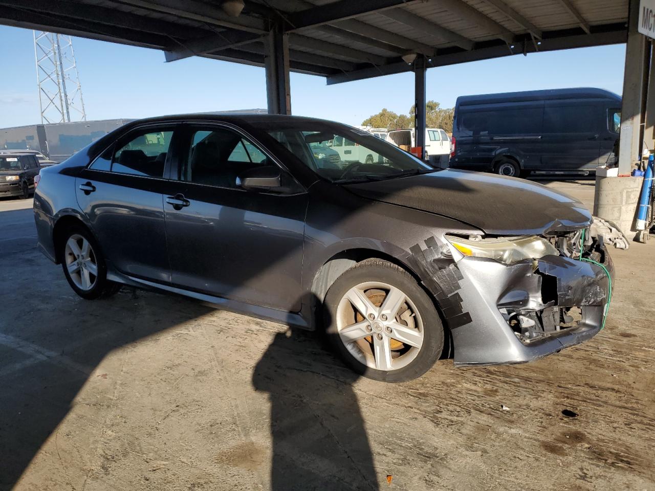 2013 Toyota Camry - Image 4