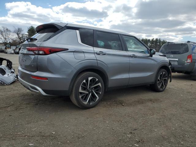  MITSUBISHI OUTLANDER 2023 Сріблястий