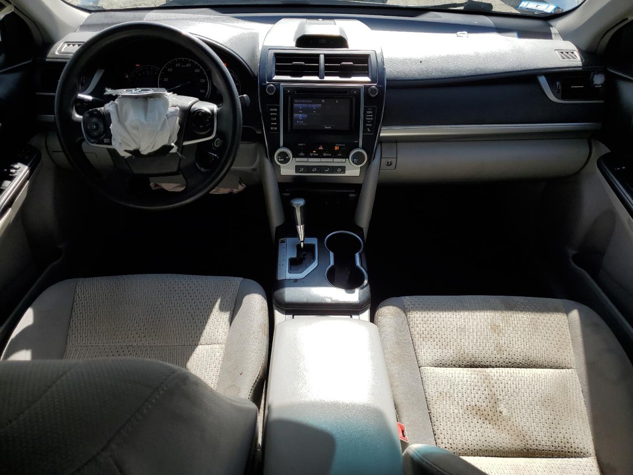2014 Toyota Camry - Image 8