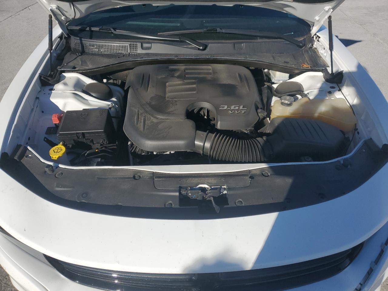 2020 Dodge Charger - Image 12