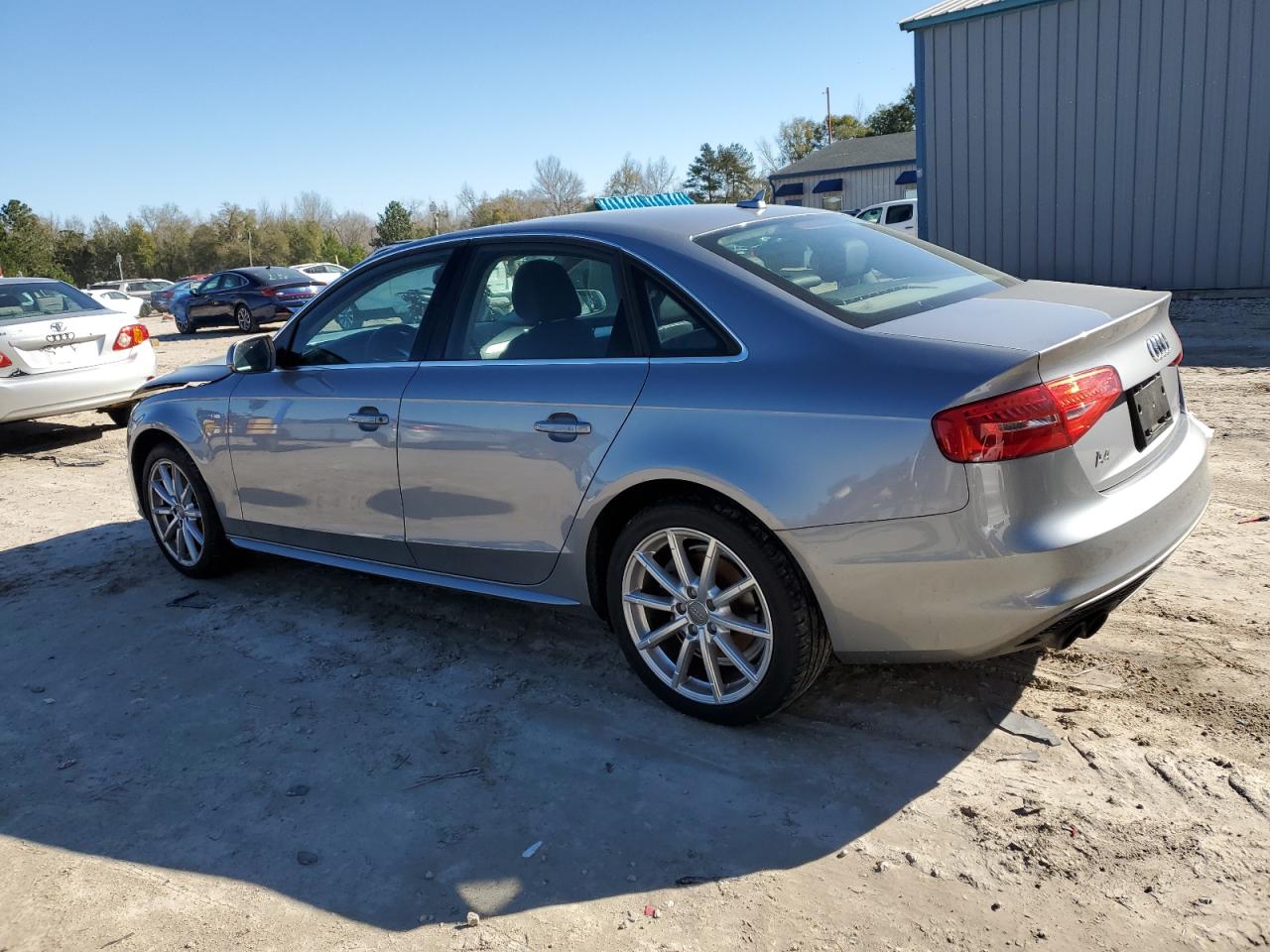 2015 Audi A4 - Image 2