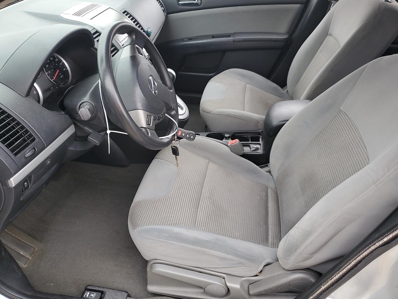 2012 Nissan Sentra - Image 7