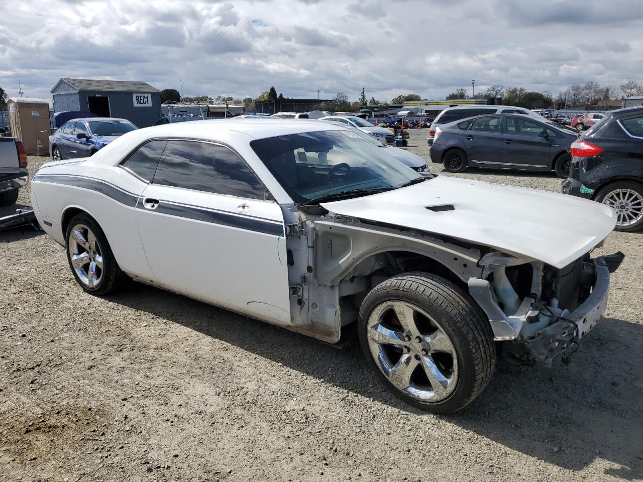 2013 Dodge Challenger - Image 4