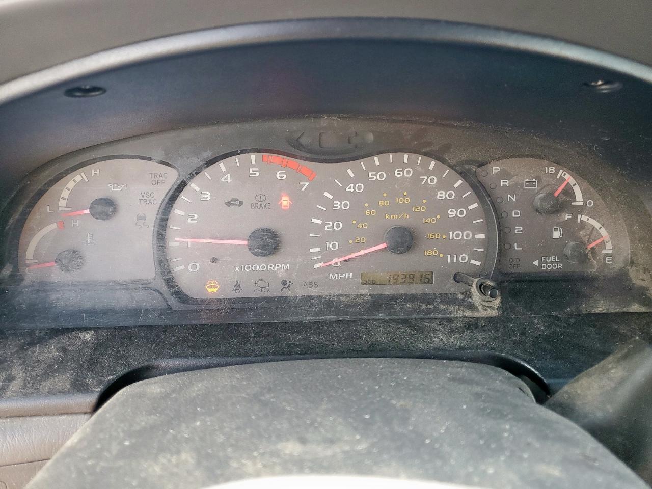 2004 Toyota Sequoia Limited VIN: 5TDZT38A94S237408 Lot: 49850305
