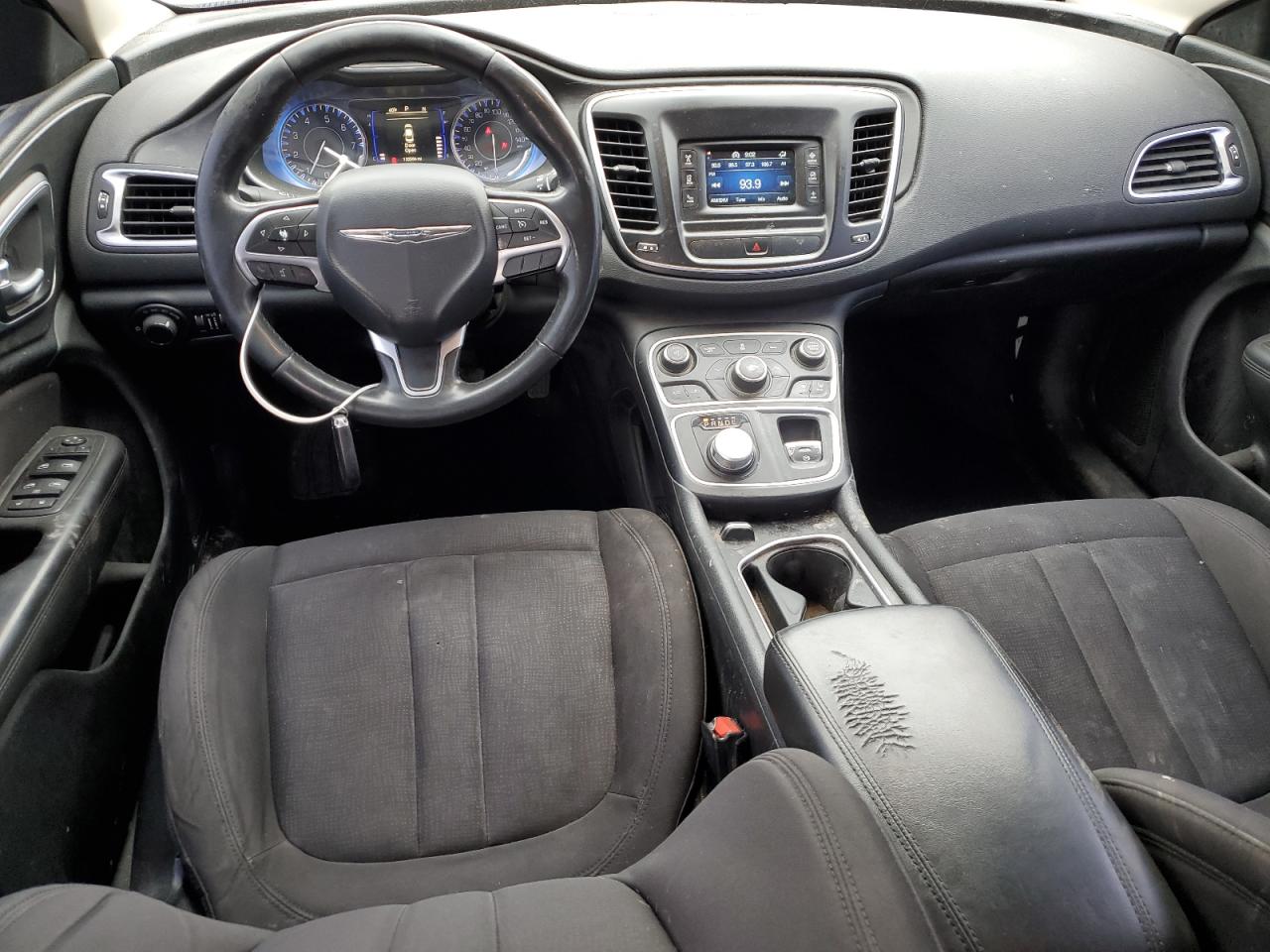 2015 Chrysler 200 - Image 8