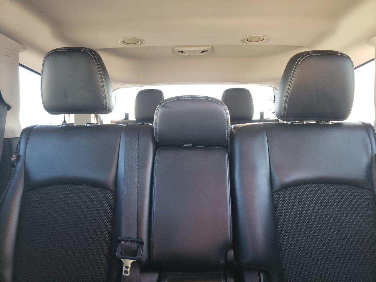 2016 Dodge Journey - Image 10