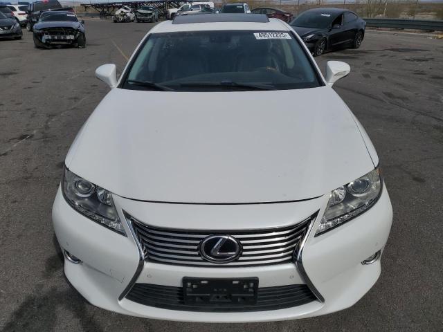  LEXUS ES300 2015 Белы
