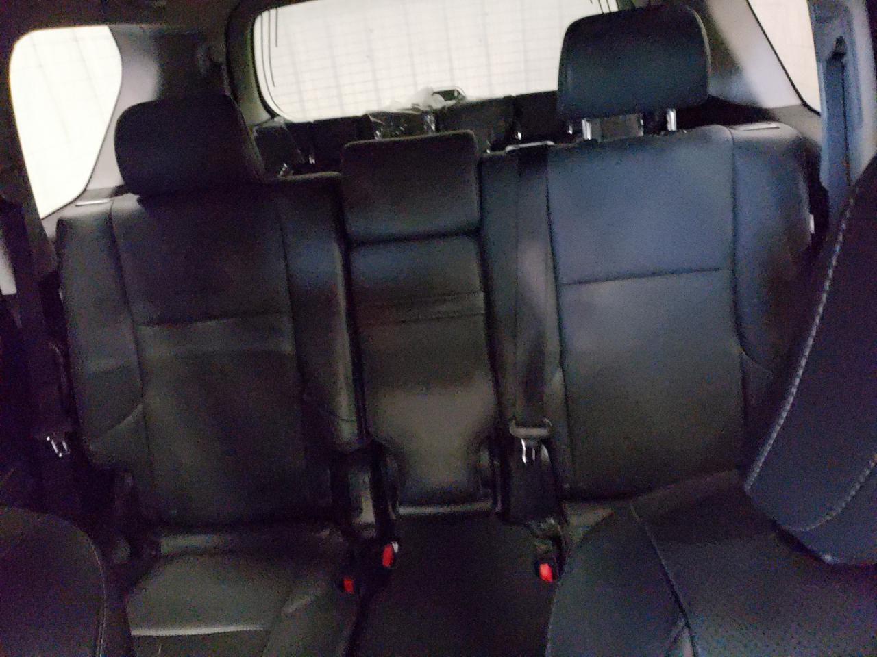 2015 Lexus GX - Image 10