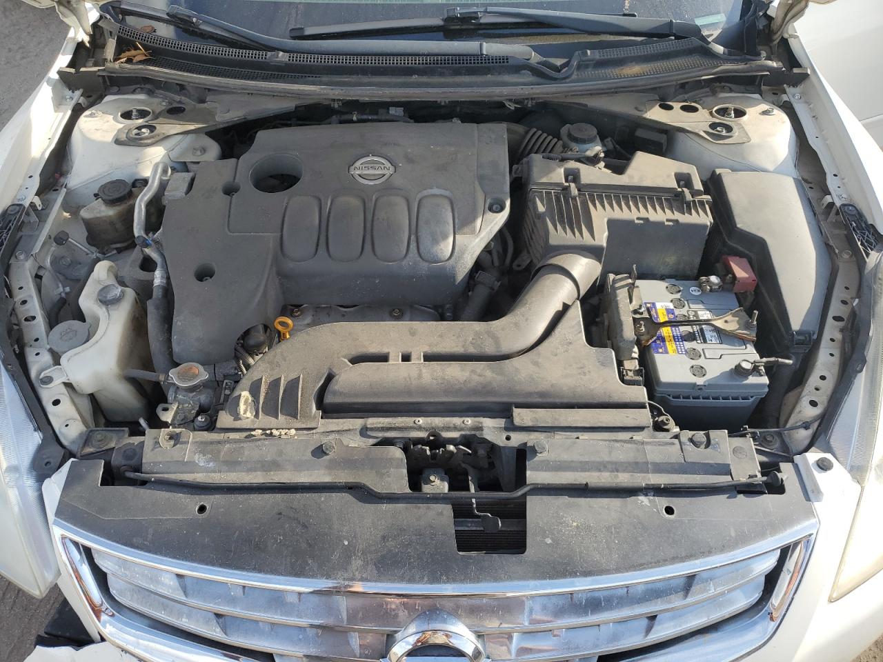 2012 Nissan Altima - Image 11