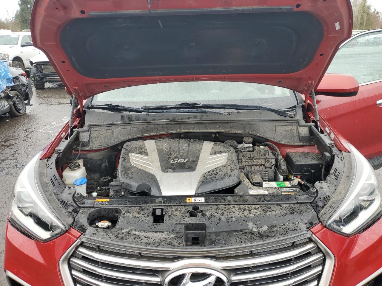 2018 Hyundai Santa Fe - Image 12