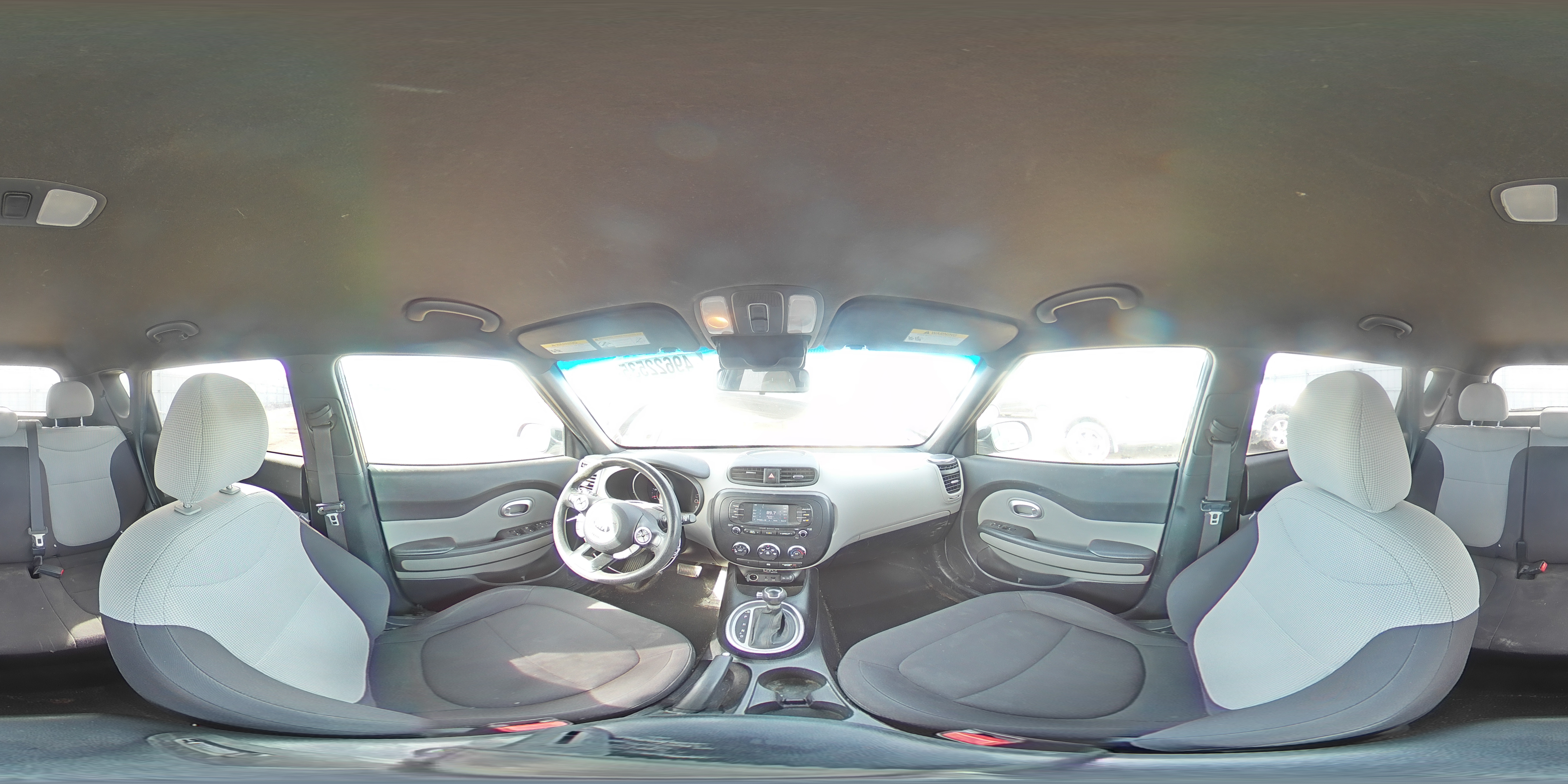 2015 Kia Soul - Image 13