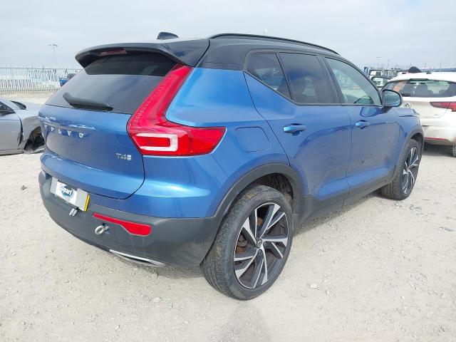 2020 VOLVO XC40 R-DES