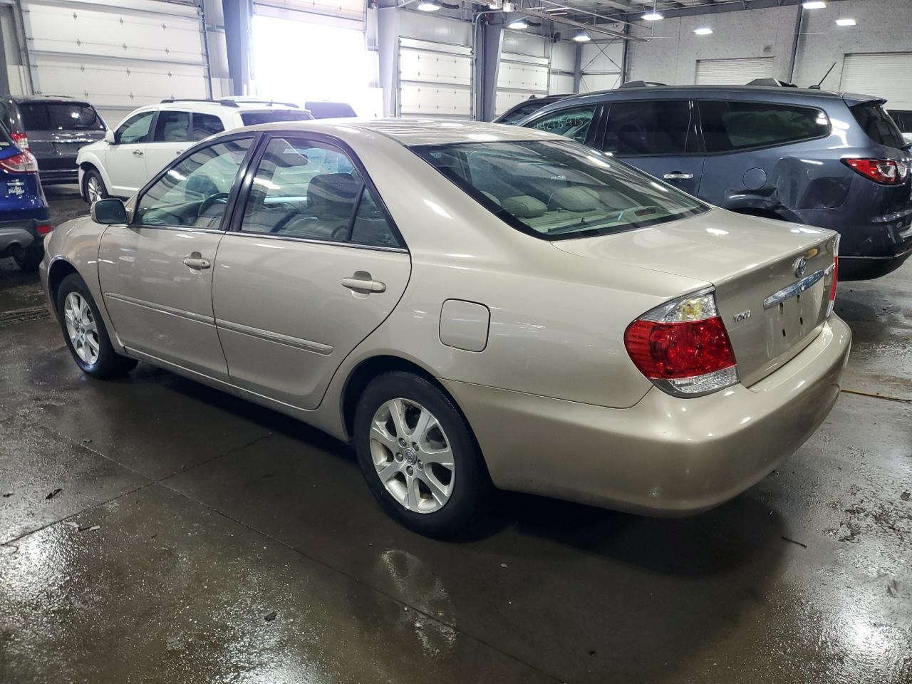 2006 Toyota Camry - Image 2
