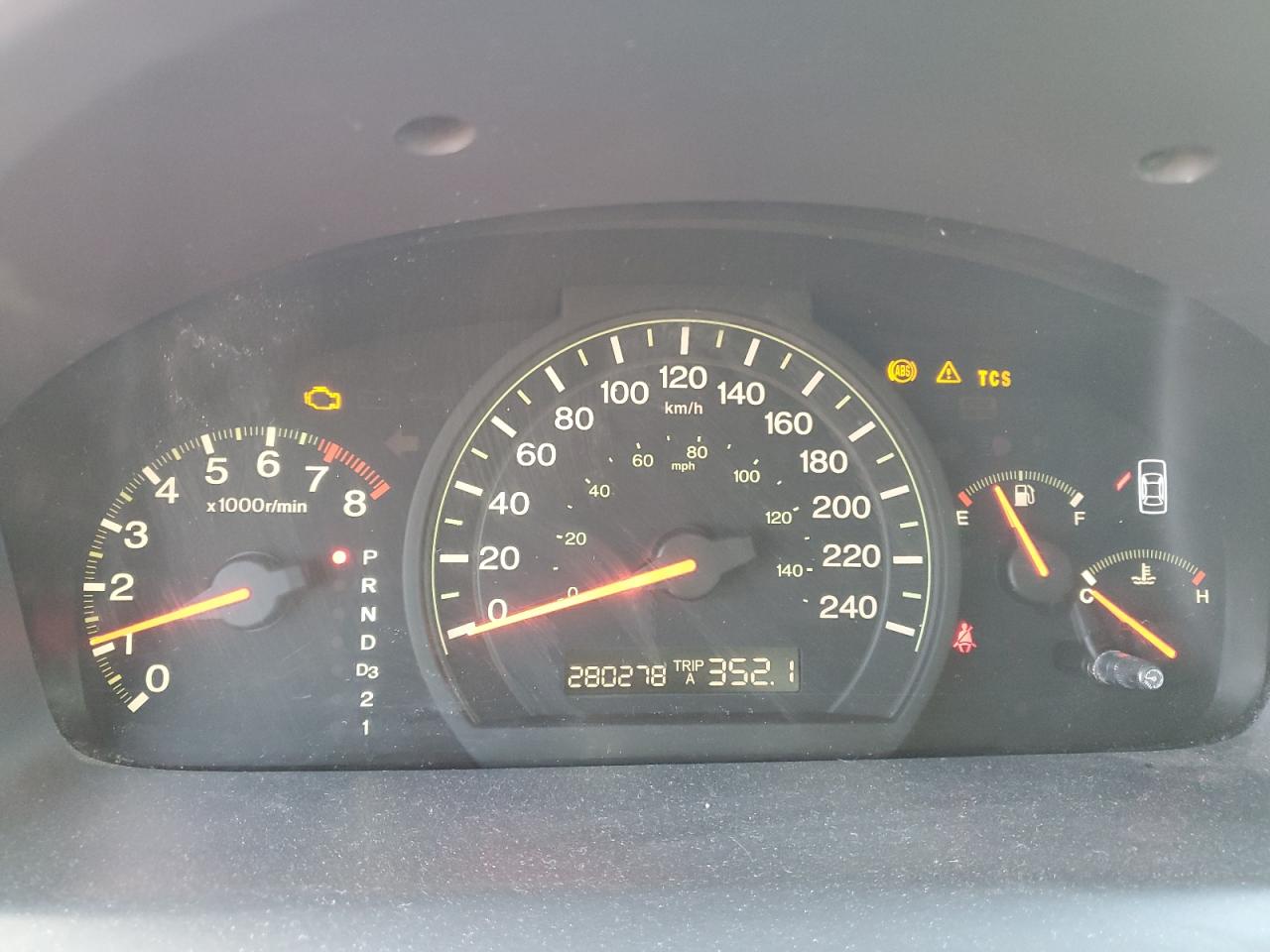 2003 Honda Accord - Image 9