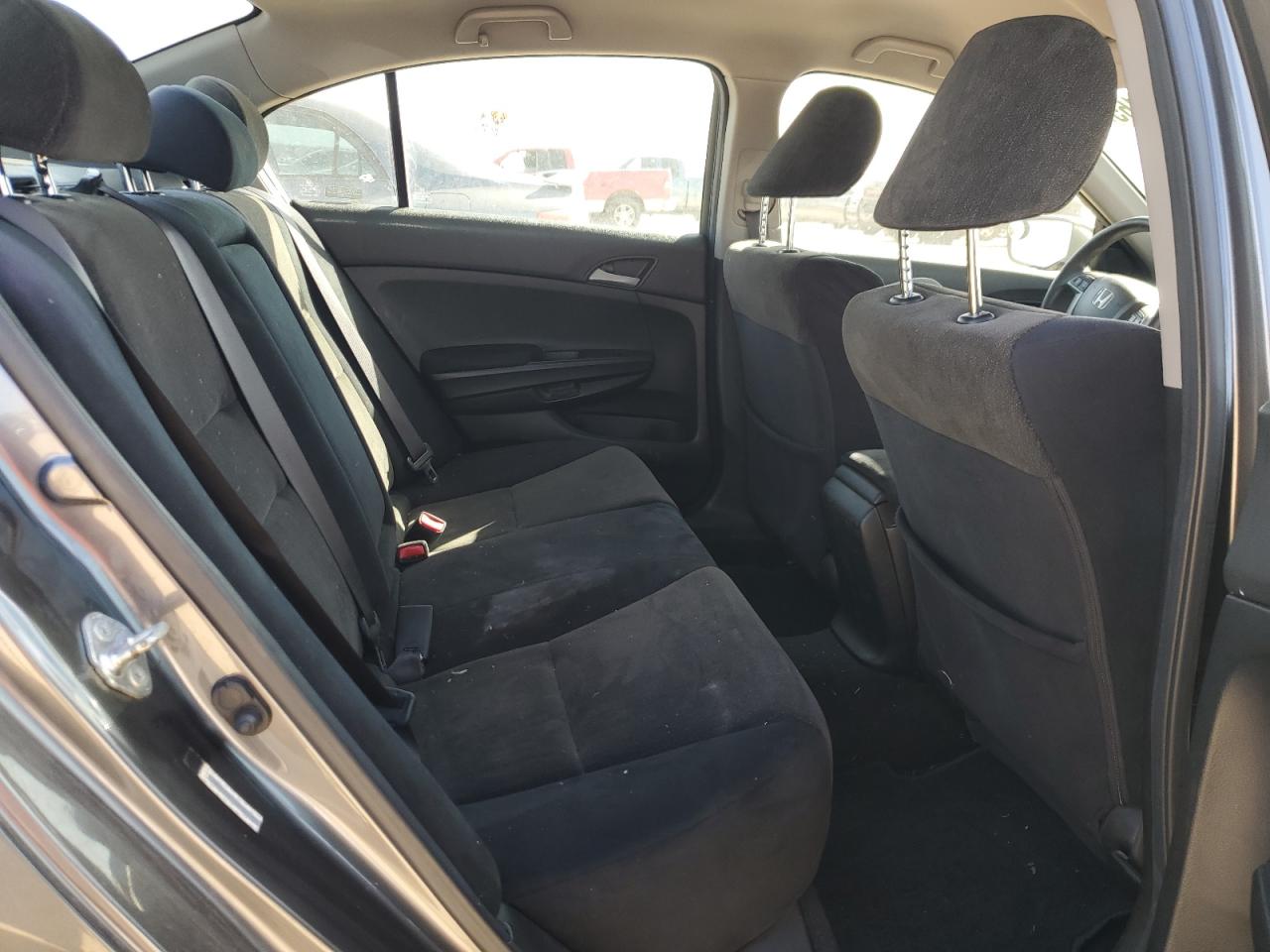 2009 Honda Accord - Image 10