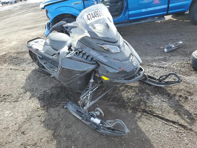 2024 Skidoo Renegade