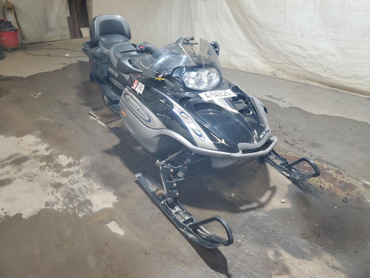 2005 Arcc Snowmobile for Sale in Ebensburg, PA - Front End