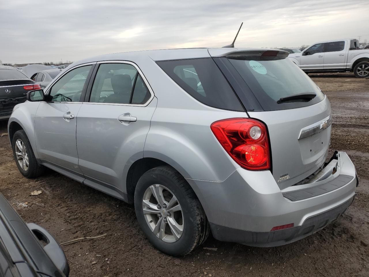2014 Chevrolet Equinox - Image 2