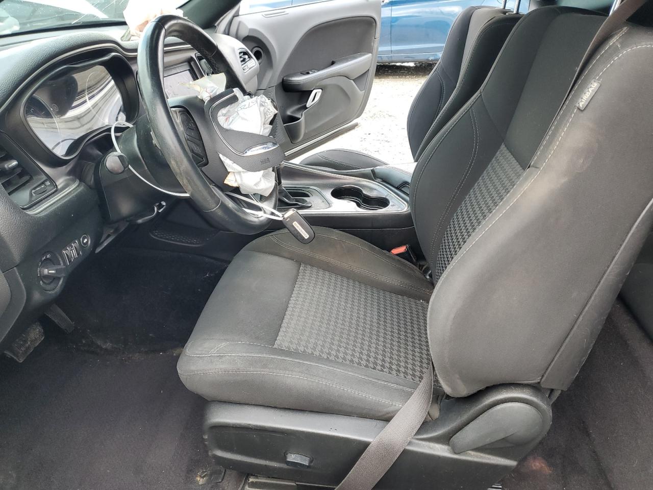 2018 Dodge Challenger - Image 7