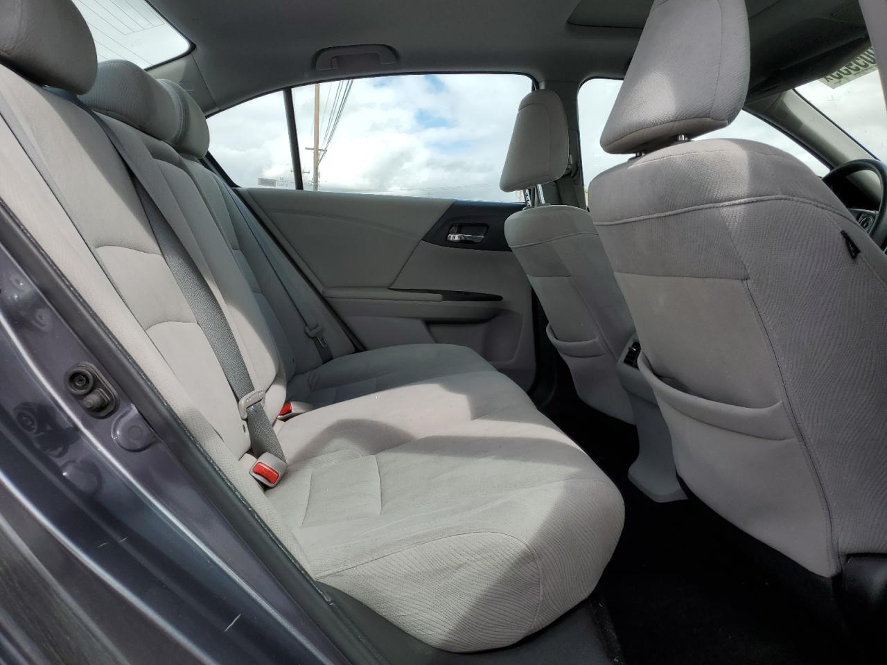 2015 Honda Accord - Image 10