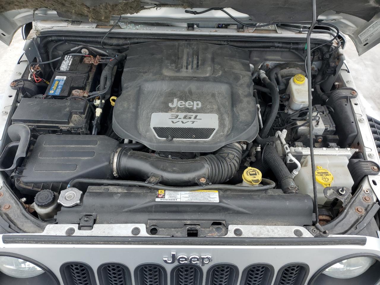 2012 Jeep Wrangler - Image 12