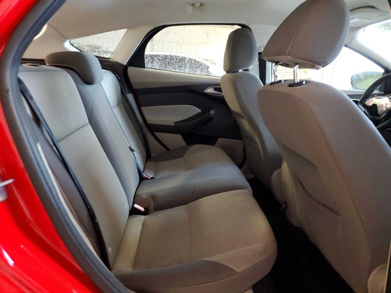 2014 Ford Focus Se VIN: 1FADP3K24EL230844 Lot: 50400895