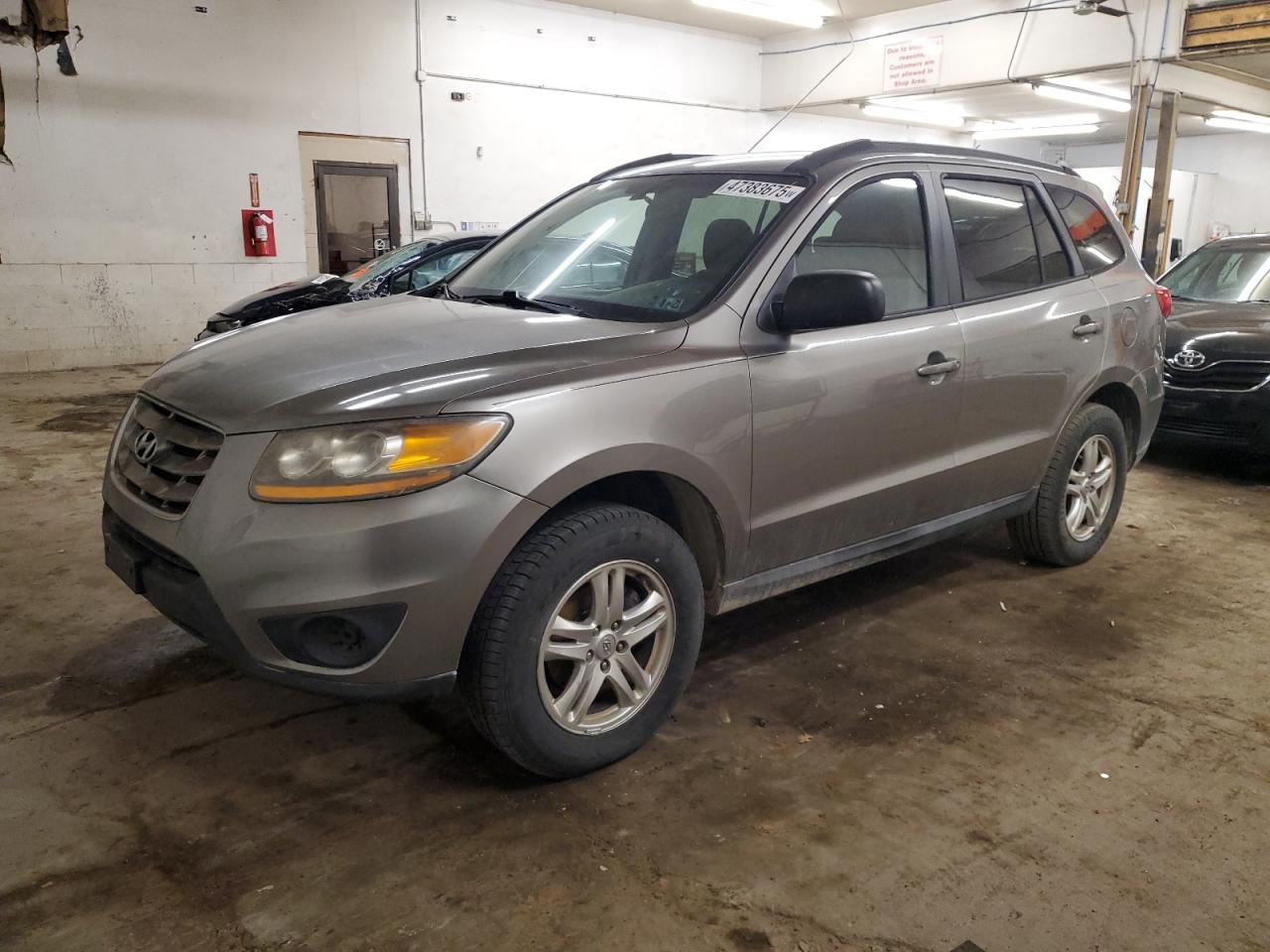 2011 Hyundai Santa Fe - Image 1