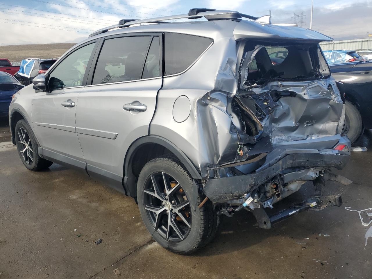 2016 Toyota RAV 4 - Image 2