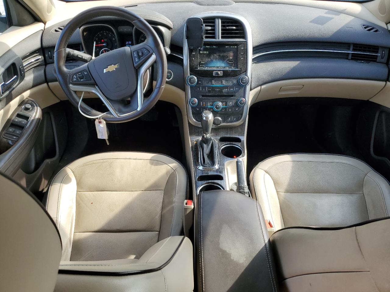 2015 Chevrolet Malibu - Image 9