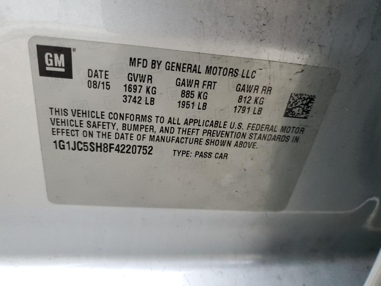 2015 Chevrolet Sonic - Image 13