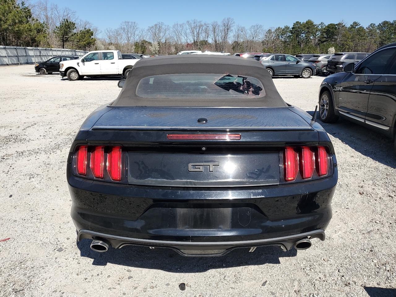 2015 Ford Mustang - Image 6