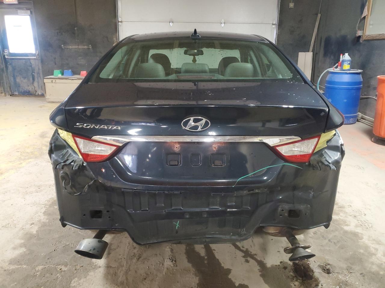 2013 Hyundai Sonata - Image 6