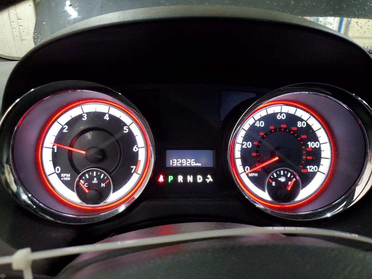 2015 Dodge Caravan - Image 9