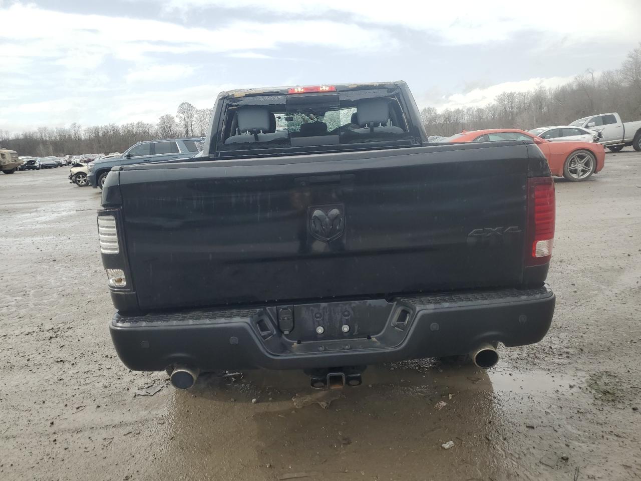 2019 RAM 1500 - Image 6
