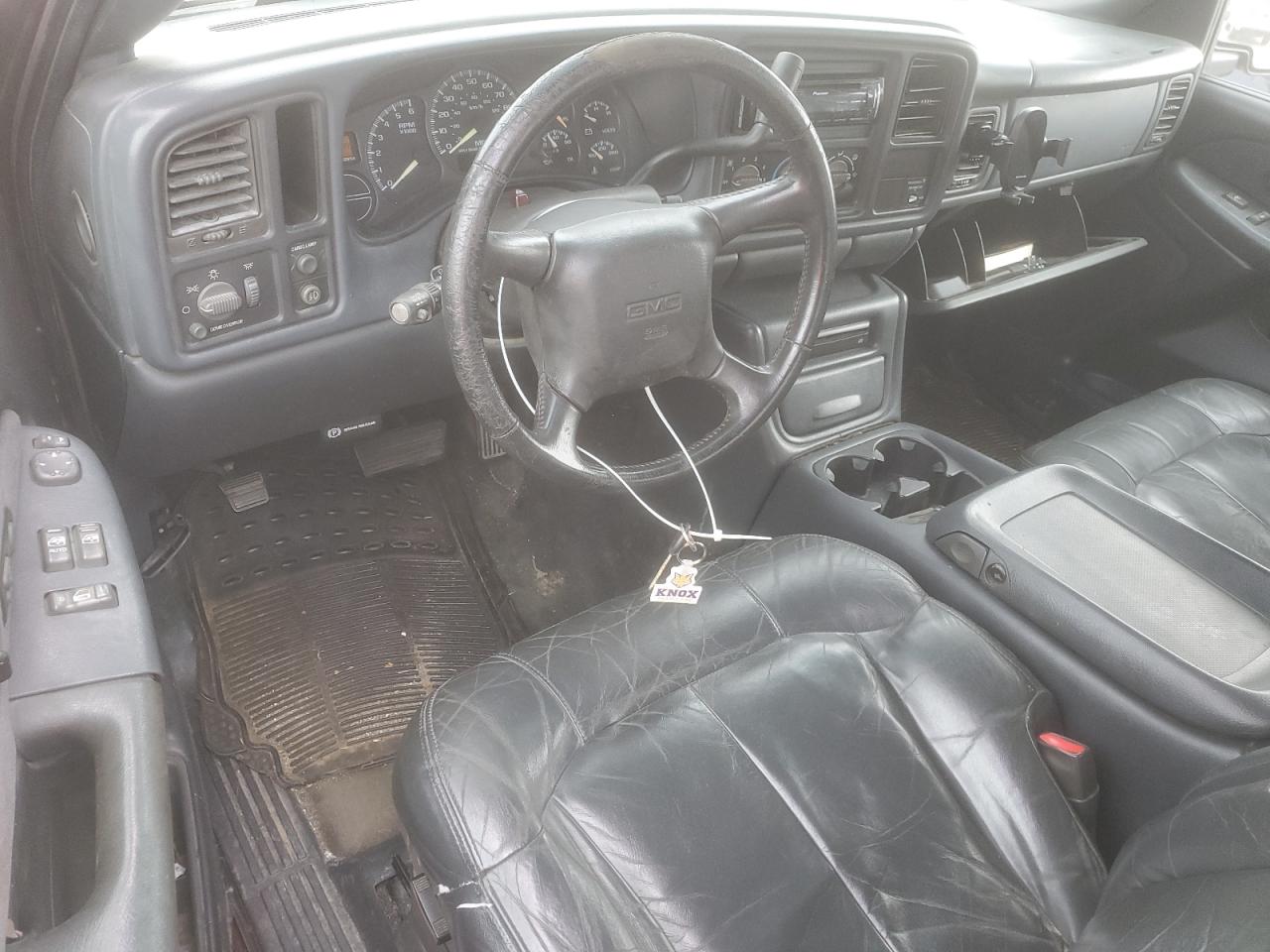 1999 GMC Sierra - Image 8