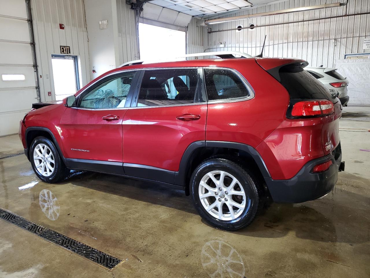 2017 Jeep Grand Cherokee - Image 2
