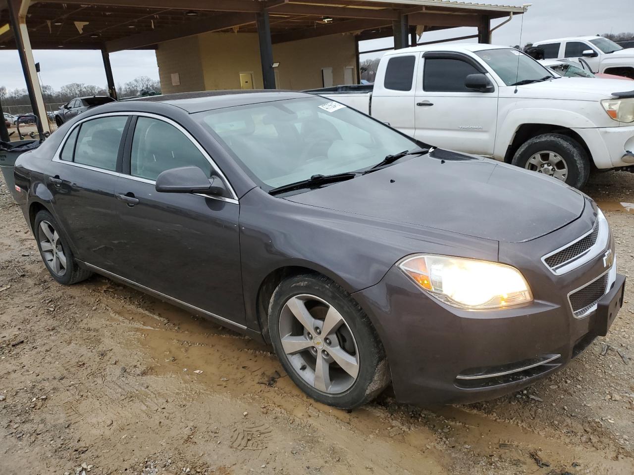 2011 Chevrolet Malibu - Image 4