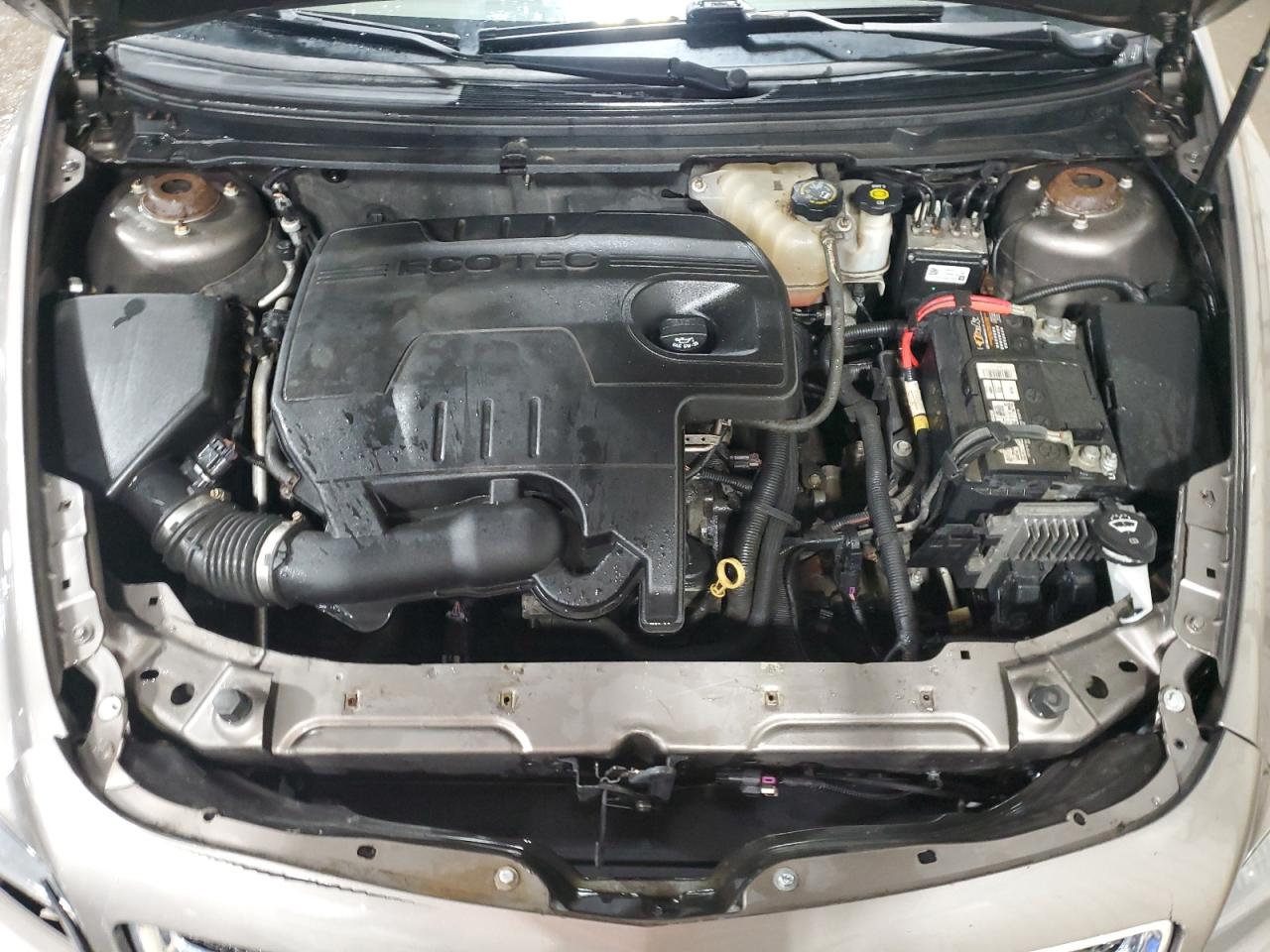 2012 Chevrolet Malibu - Image 11