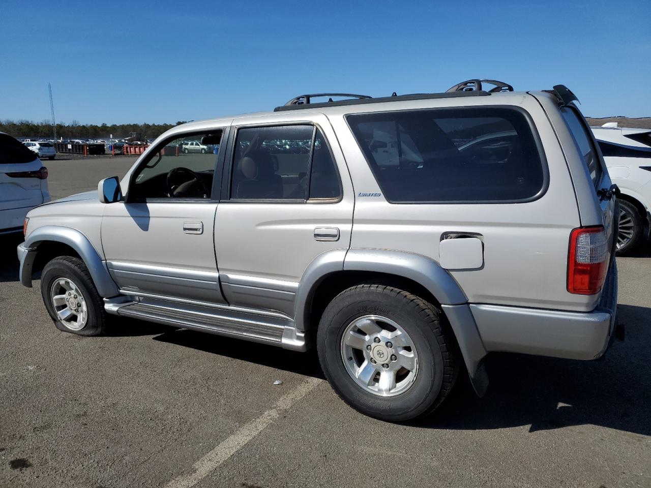 1999 Toyota 4Runner - Image 2