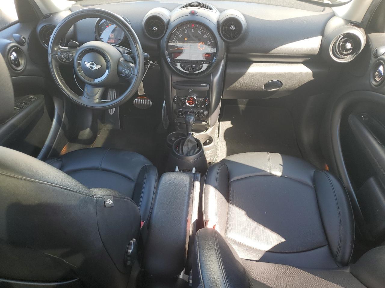 2015 MINI Cooper - Image 8
