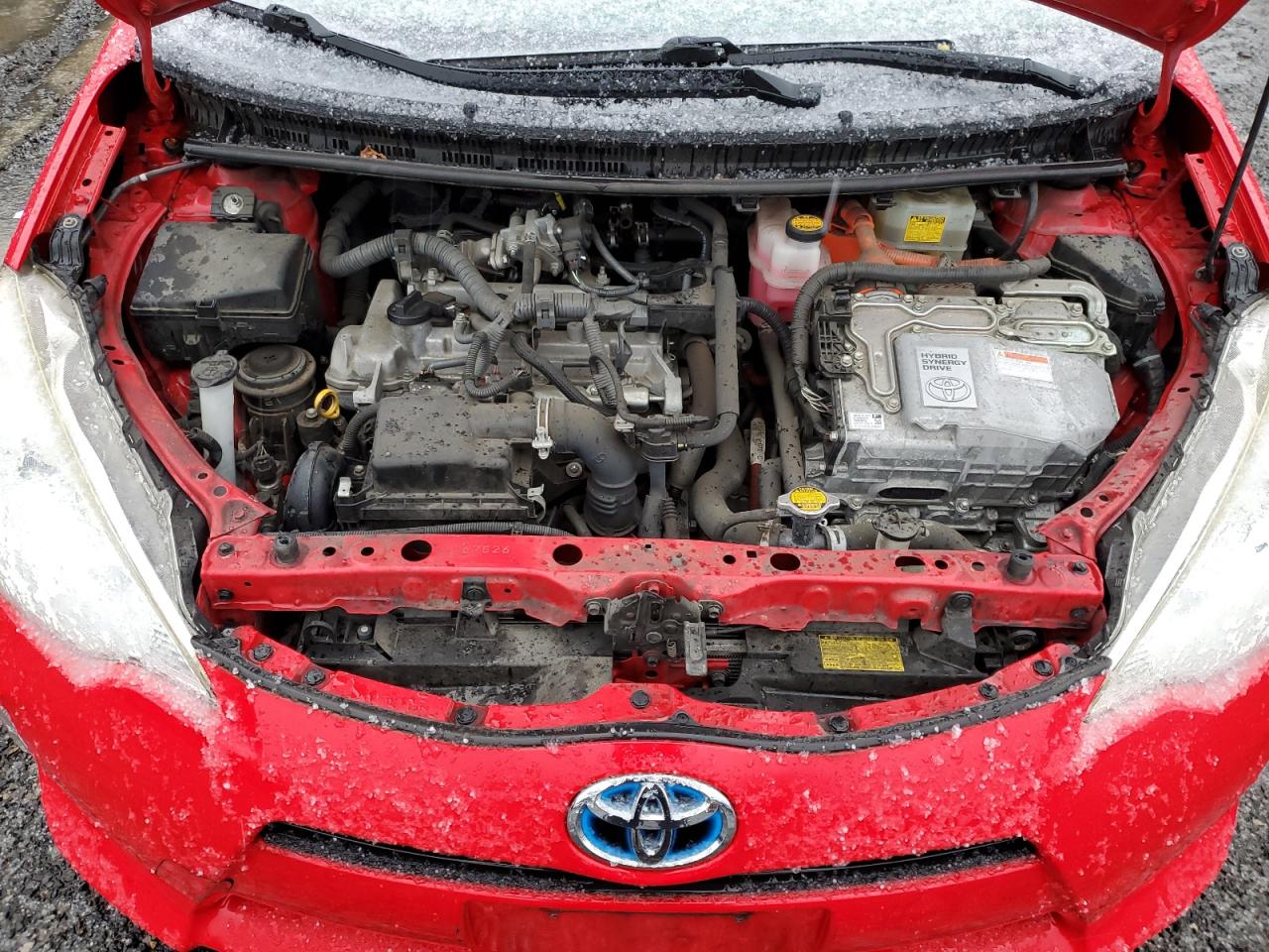 2012 Toyota Prius - Image 12